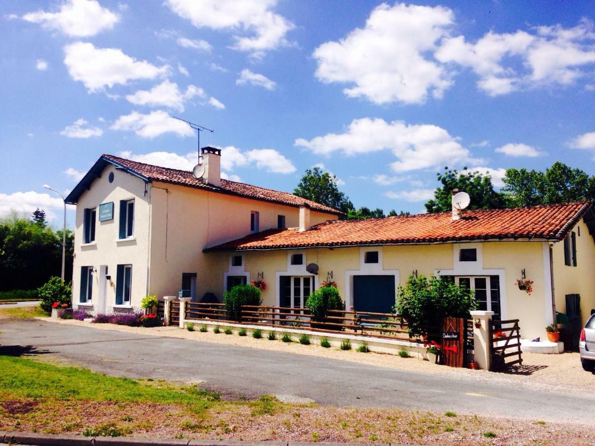 Le Fagnard Bed & Breakfast Chalais  Exterior photo